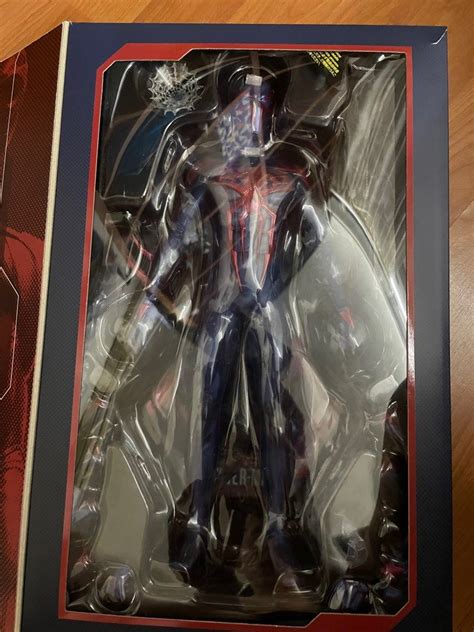 Hot Toys Marvel Spider Man Black Suit Figure Hobbies Toys Toys Games On Carousell