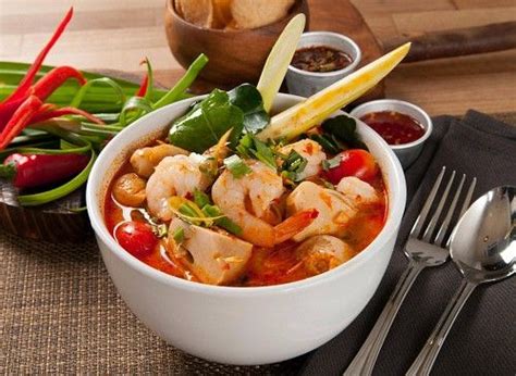 Zaap Zaap Thai Kitchen: Authentic Thai Flavors in Singapore