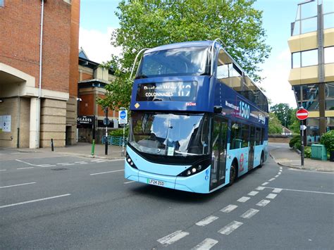 Go Ahead London Metrobus Ee Lf Zgd On Route In Bro Flickr