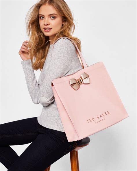 Bow Detail Large Icon Bag Pale Pink Bags Ted Baker Uk Bags