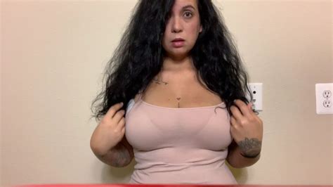 Drea Xoxo Boob Play ManyVids