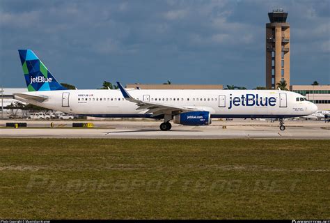 N957JB JetBlue Airbus A321 231 WL Photo By Maximilian Kramer ID