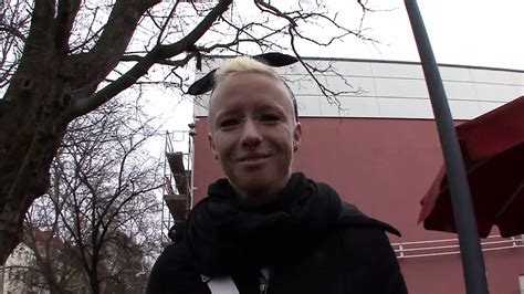 Blonde Amateur Schlampe Auf Der Suche Nach Liebe XHamster