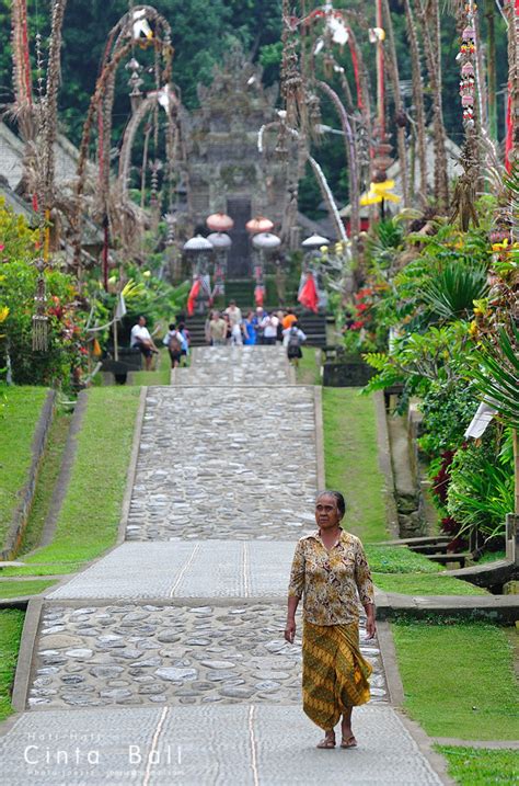 Wisata Budaya Desa Penglipuran Tour De Bali