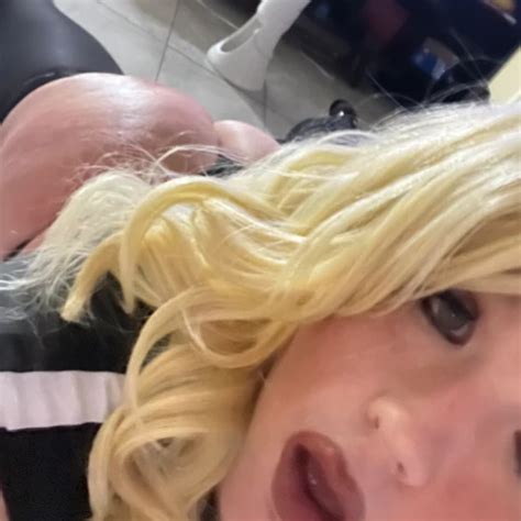 Sissy Pawg Shaking Ass For Black Cock Shemale Big Ass Porn Feat Kassie Spade Xhamster