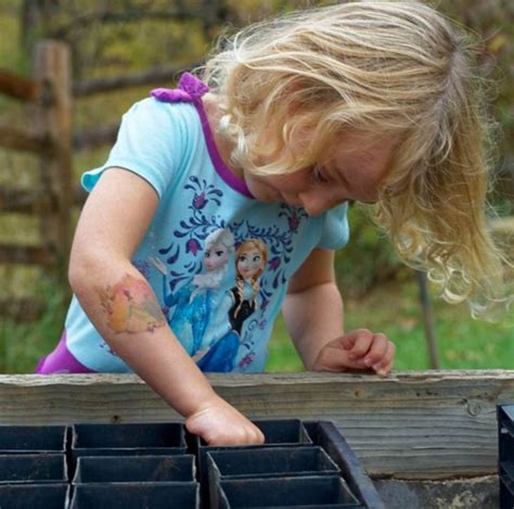 Actividades de jardinería para los niños y sus beneficios La Villa