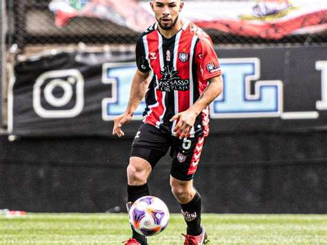 Luciano Perdomo, el capitán de Chacarita que sufrió un accidente