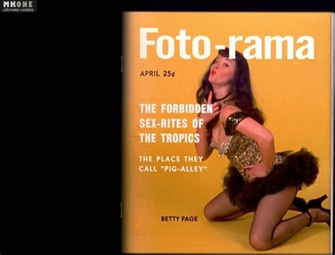Gretchen Mol And Cara Seymour Nude In The Notorious Bettie Page HD