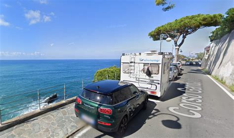 Liguria Recco Giro Di Vite Alla Sosta Dei Camper Genius Camping