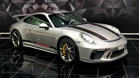 Porsche 911 GT2 RS - Stripes design | WrapStyle