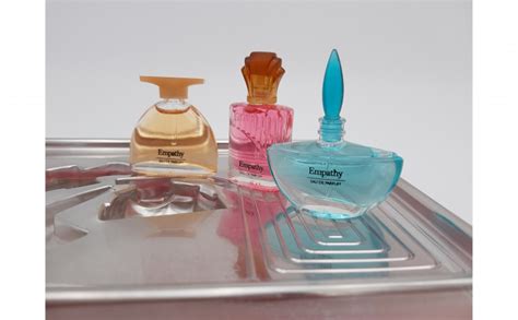 Set 3 Mini Parfumuri Dama Arhivat Pg2
