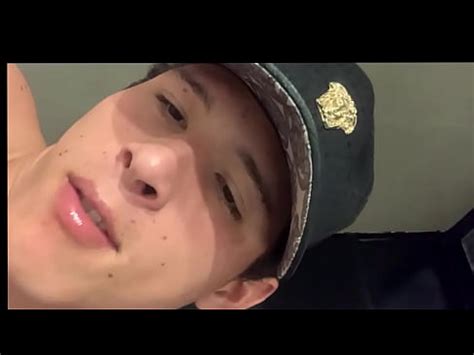 Funny Straight Jock Record Me While Im Shower He Also Give A Passionate Kiss XVIDEOS