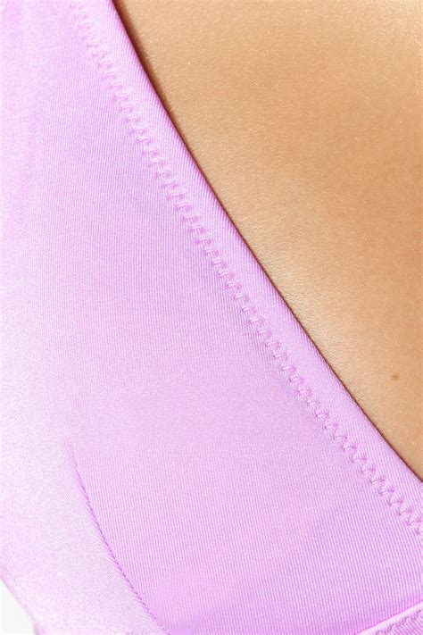 Trendyolmilla Lila Üçgen Bikini Üstü TBESS21BU0188 Fiyatı Yorumları Trendyolmilla