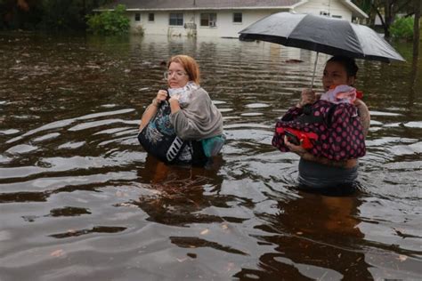 Florida Evalúa Los Daños Tras El Paso De Idalia Que Avanza Por El Sureste De Estados Unidos