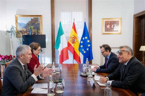 Incontro Dellambasciatore Ditalia A Madrid Giuseppe Buccino Grimaldi