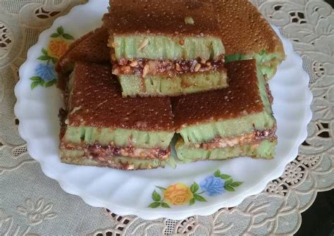 Resep Martabak Pandan Special Selai Kulit Buah Naga Ala Dapurbyana