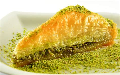 All About Baklava and It's History - Grand Bazaar Istanbul Online Shopping