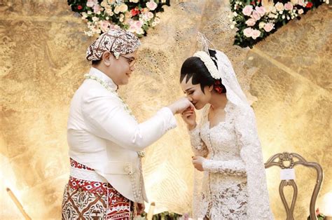 dalang indonesia wedding market