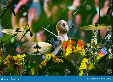 Coldplay In Concert At Hard Rock Stadium In Miami Editorial Image Image Of Buckland Music