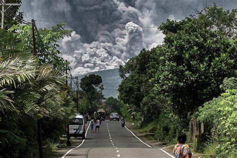 Merapi Erupsi Magelang Hujan Abu Radarsampit