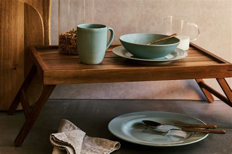 dinnerware sets  everyday  mirror