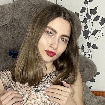 Get Nelly Valhalla Free Stripping And Nude Links At Freeones