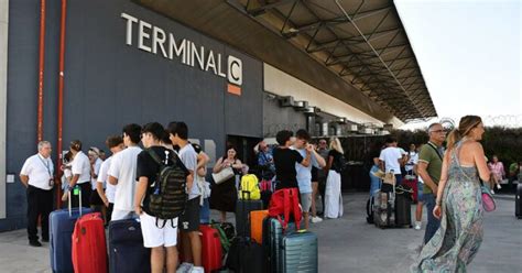 Incendio All Aeroporto Di Catania Ritorna Operativo Il Terminal C Con