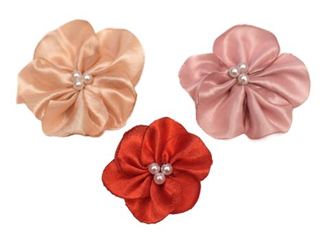 How To Make Fabric Flowers Diy Satin Flowers I Can Sew This