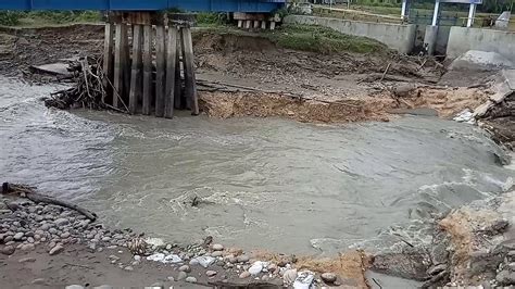 Banjir Yang Mengakibat Kan Jebol Nya Bendungan Krueng Pasee Youtube