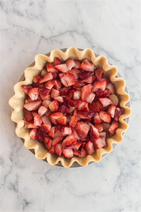 Streusel Topped Fresh Strawberry Pie Recipe Video
