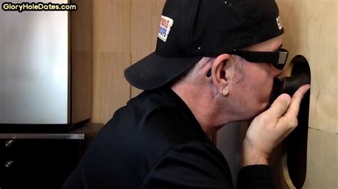 Gloryhole Gay Enjoys Fucking In Asshole With Nympho Fucker