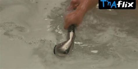 Alice Eve Sexy Scene In Sex And The City Tnaflix