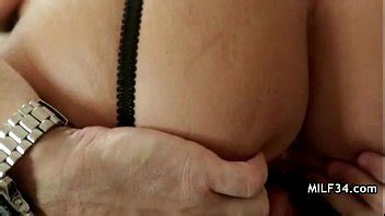 Bigtit cougar aime ça brut XVIDEOS