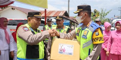 Kapolres Zamroni Cek Pos Pelayanan Mudik Lebaran