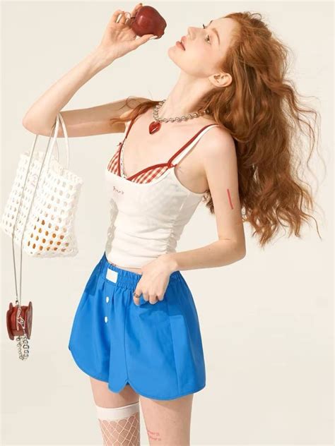 Chi C O Hot Nh T H N Y Ho Ra L C A M T Local Brand Trung H I Con G I Vi T Di N M M H Ng