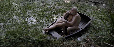 A Decent Woman Nude Pics Page