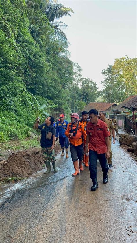 Bupati Ciamis Lakukan Peninjauan Langsung Bencana Alam Di Kecamatan