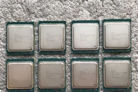 8xIntel Xeon E5 2690v2 10 ядер /20 потоков | Festima.Ru – частные ...
