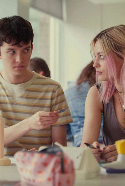 Sex Education Temporada Lo Que Sospech Bamos Para Asa Butterfield Y Emma Mackie Vader