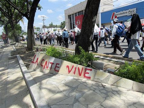 Enfoque La Reforma Educativa Y La Lucha Magisterial Claves Para