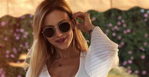 Evangelina Anderson Explot Instagram Con Una Sensual Foto En Bikini