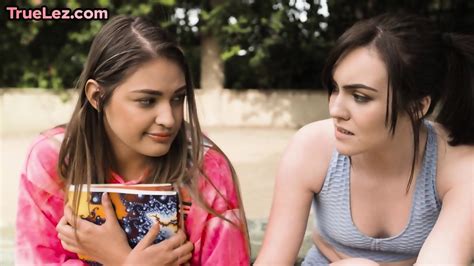 Passionate Fingering Petite Lesbian Sluts Make Cunts Wet