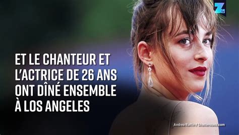 Dakota Johnson Et Chris Martin Sont Ils Ensemble Vid O Dailymotion