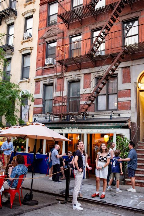 15+ MEMORABLE East Village Restaurants (NYC Foodie Guide)