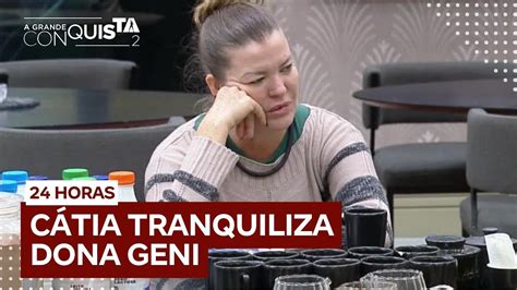 Dona Geni teme ser eliminada do reality e Cátia tranquiliza