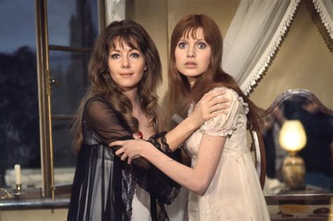 From Dracula S Daughter To Carmilla Lesbian Vampire Depictions Prove Immortal