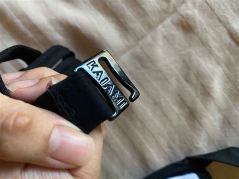 Kaiami Triangle Bikini Top Women S Fashion Swimwear Bikinis Swimsuits On Carousell