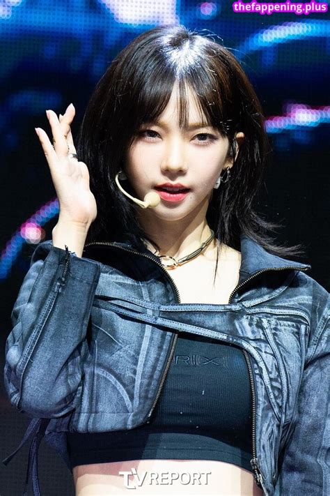 WomenK Pop Nude OnlyFans Photo The Fappening Plus