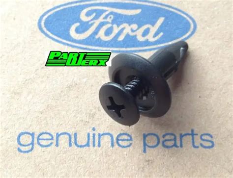 Genuine Ford Focus Mk2 St Trim Clip Air Intake Screw Clip Push Rivet Oe