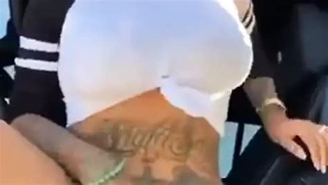 Sexy Milf Mit Schmutzigem Reden Dicker Arsch Und Titten Reitet Dildo Xhamster